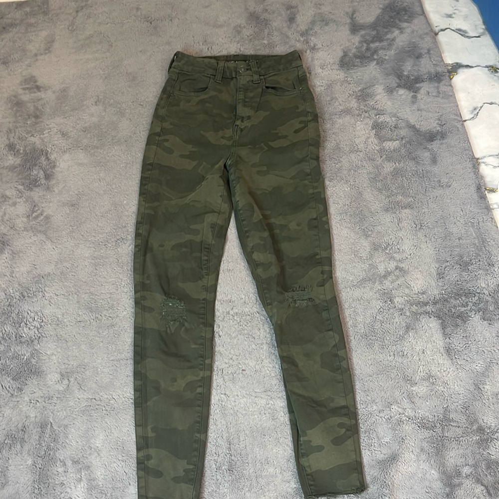 american eagle pants size2 used high shot